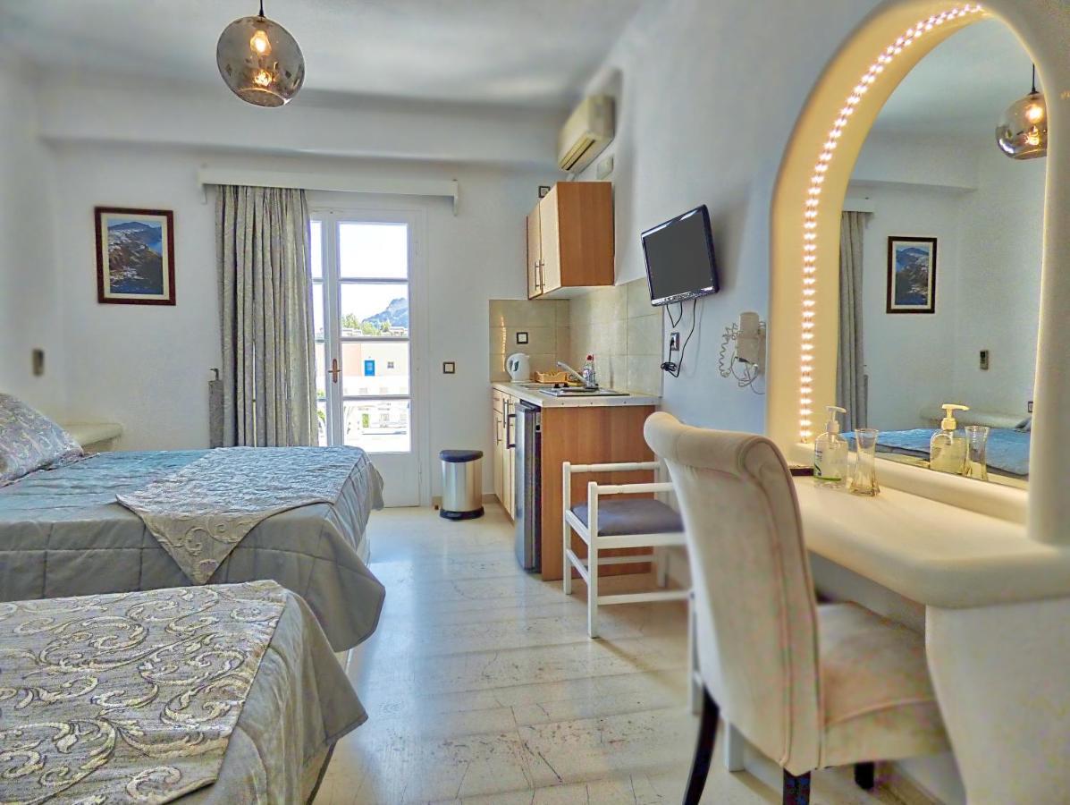 Hotel Avraki Kamári Exteriér fotografie