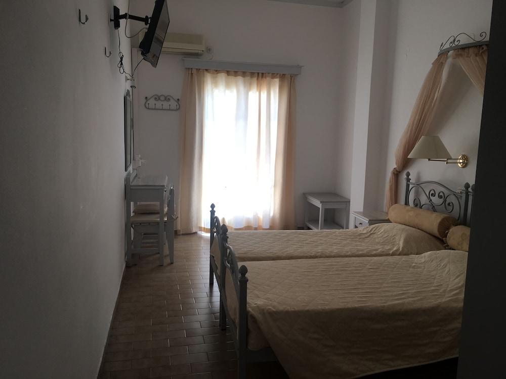 Hotel Avraki Kamári Exteriér fotografie