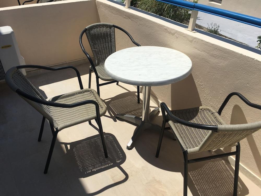 Hotel Avraki Kamári Exteriér fotografie